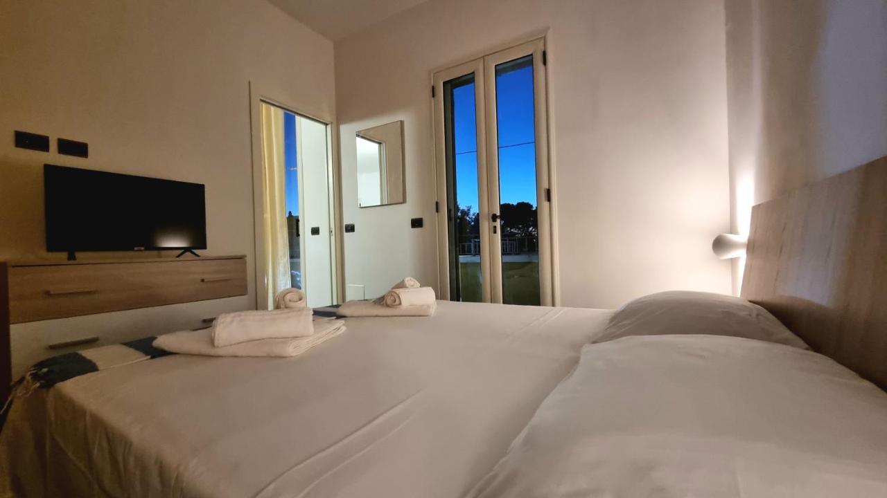 La Suite Di Poseidone Torre Specchia Ruggeri Exterior foto